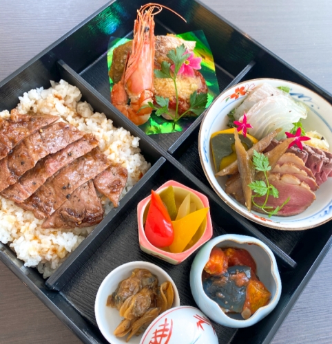 「ご好評につき期間延長！」ヴィアンドランチ（厚切りローストビーフ）セット ～ご提供期間 延長のお知らせ～